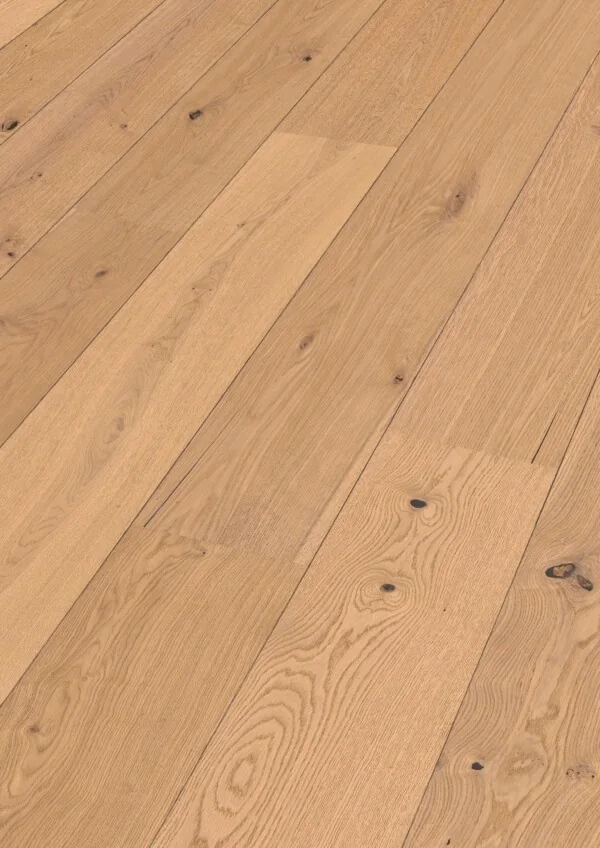 Detalle de la superficie de madera natural Lindura HD 400